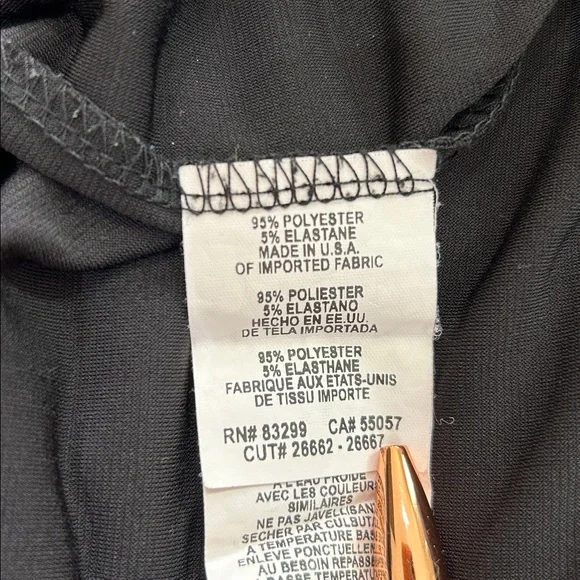 Tahari Black V-Neck Wide Leg Cropped Sleeveless Jumpsuit Size Small stretchy - Picture 8 of 9